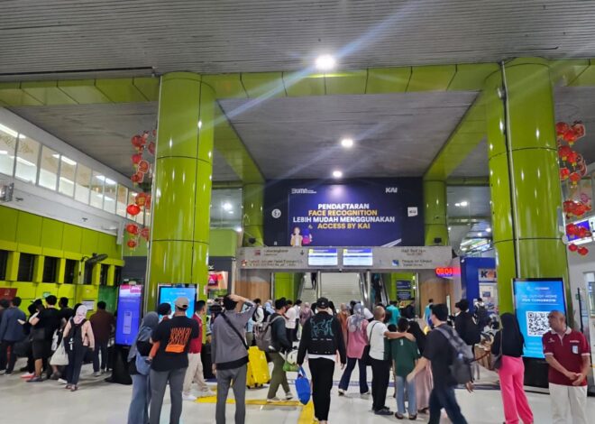 Kereta Api Menjadi Pilihan Utama Selama Arus Balik Waisak 2025, KAI Catatkan Okupansi Lebih dari 100%